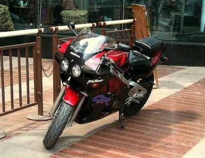CBR RR400.jpg